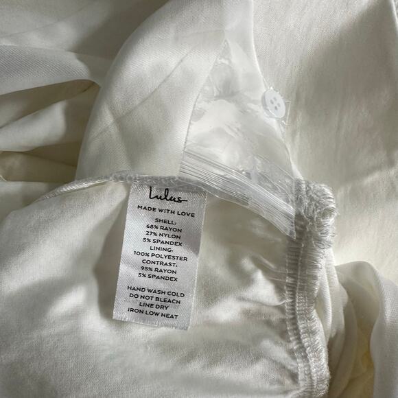 Lulu's Ivory Collard Long Sleeve Surplice Bodysuit- Women's Size Small - Picture 5 of 5
